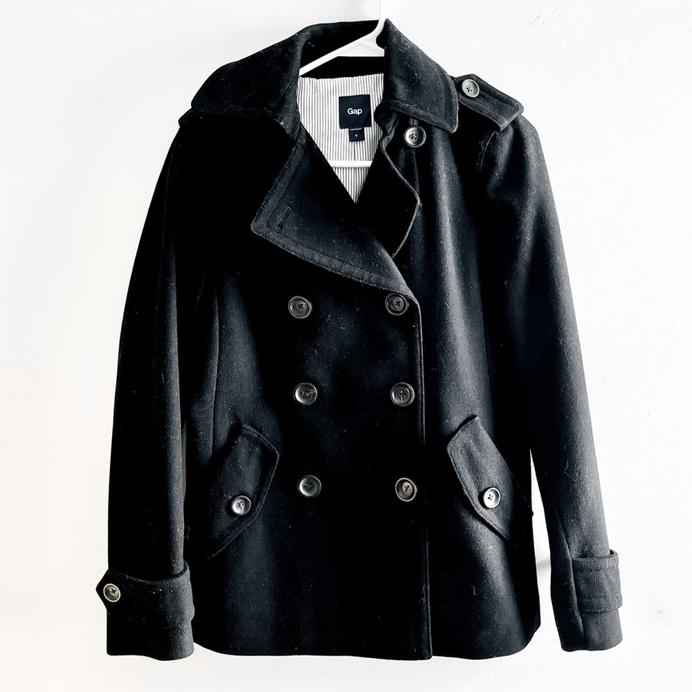 gap | black pea coat.